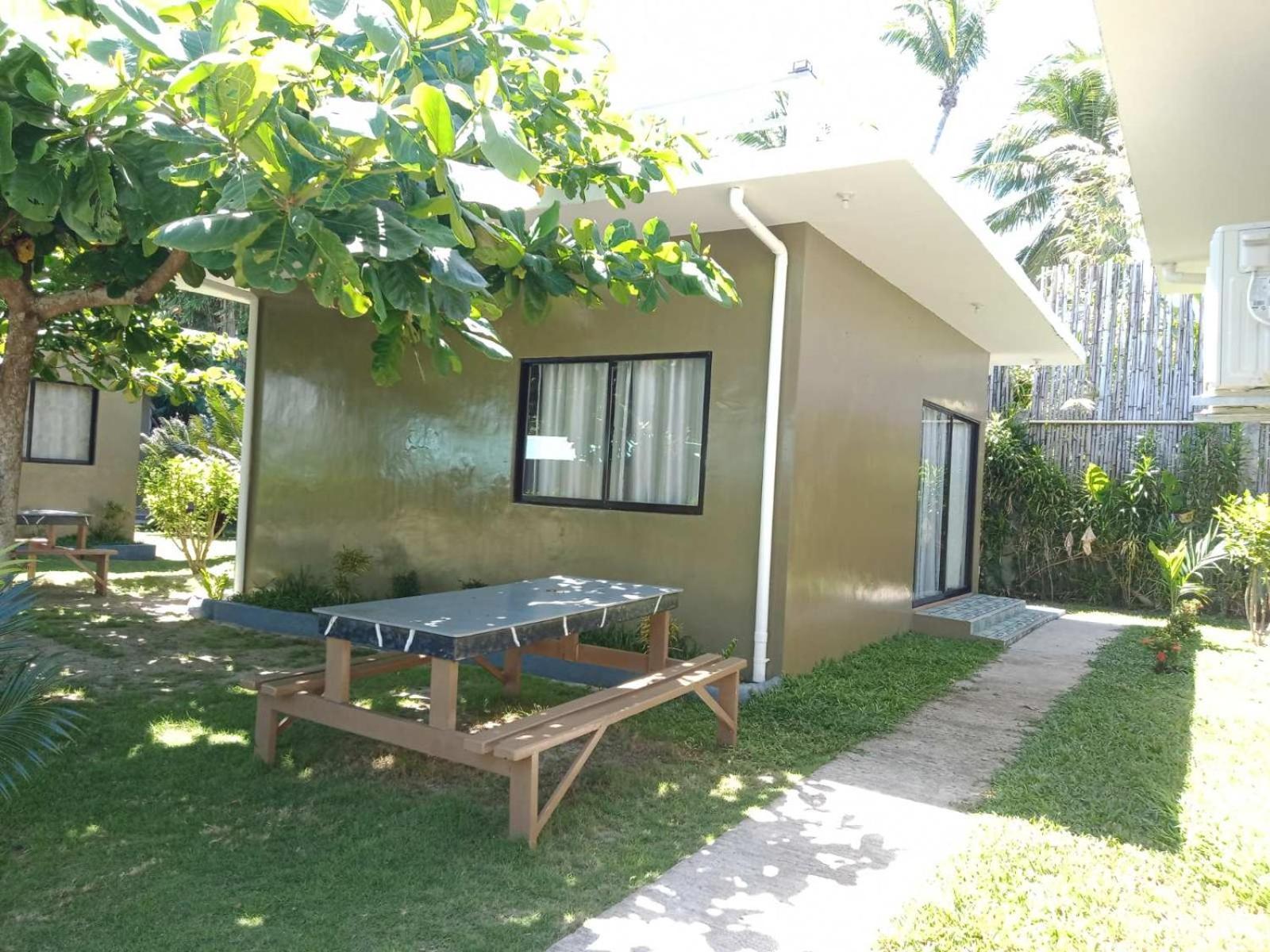 Siargao Sunrise Villa 卢纳将军城 外观 照片