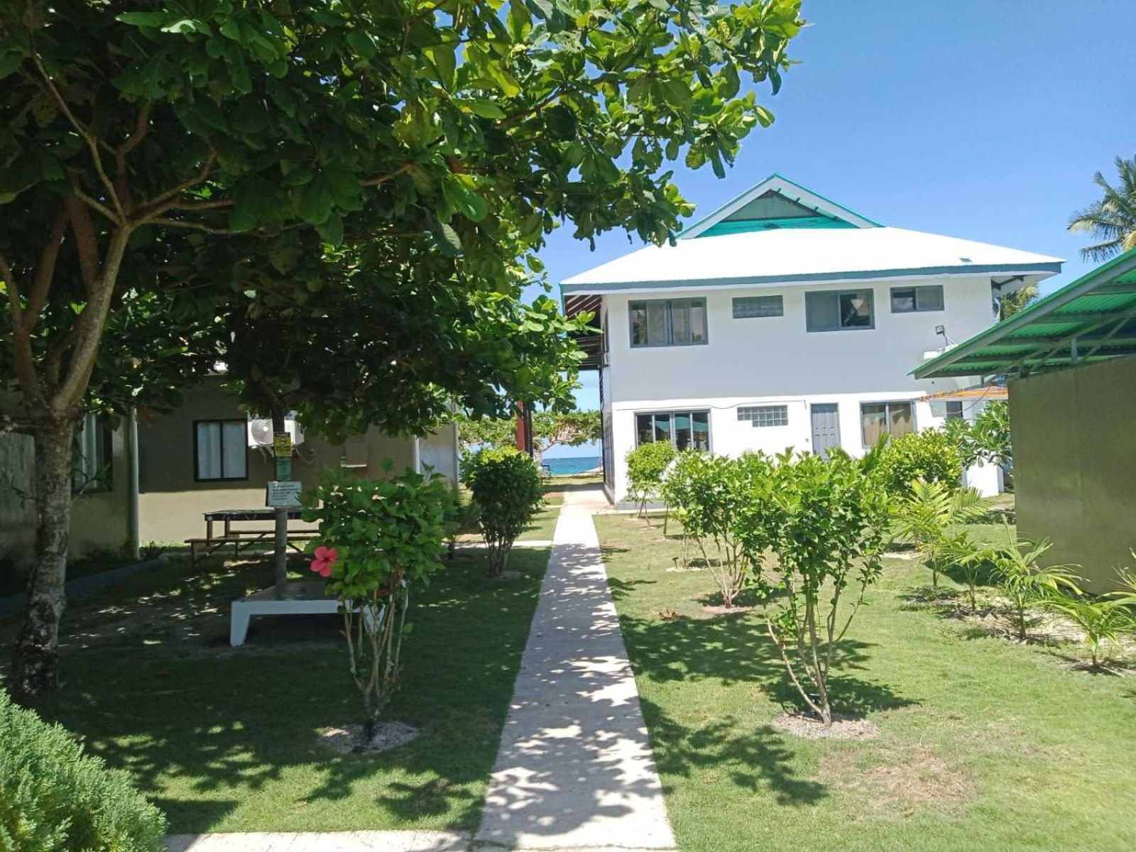 Siargao Sunrise Villa 卢纳将军城 外观 照片