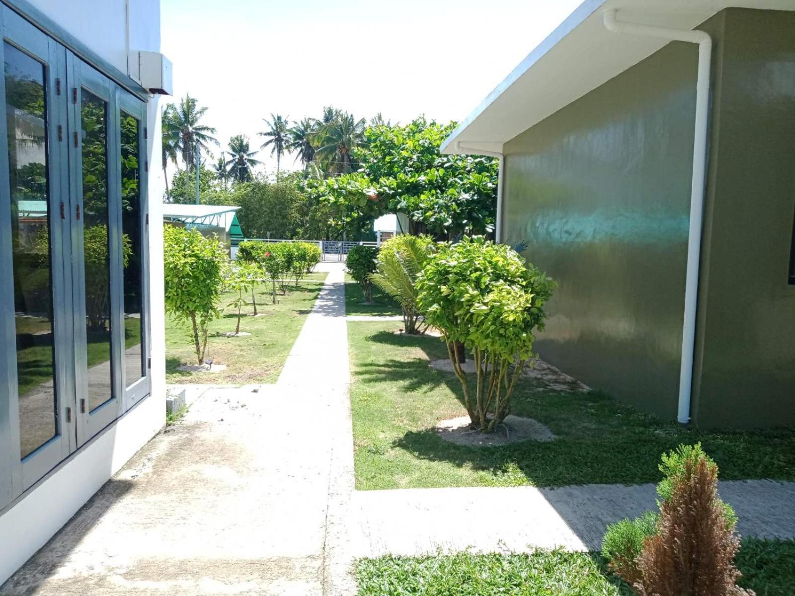 Siargao Sunrise Villa 卢纳将军城 外观 照片